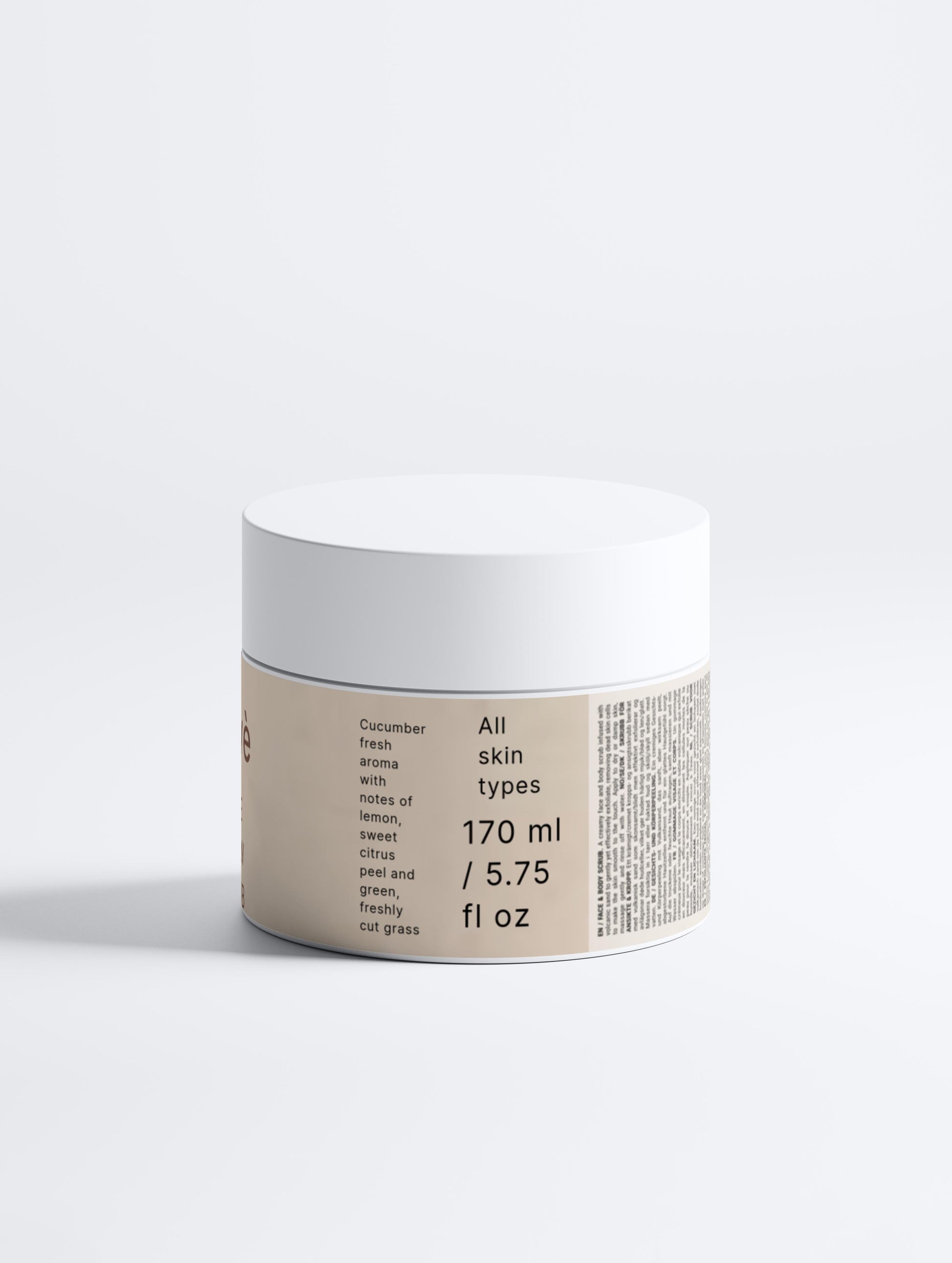 Elevè Pure Glow Scrub - veganes Peeling für ein ebenmäßig, jugendliches Hautbild. Entfernt sanft abgestorbene Hautzellen, verfeinert die Poren und sorgt für einen frischen Glow. Für alle Hauttypen geeignet. 
Vegane Inhaltsstoffe und Pflegehinweise für Gesicht und Körper. ML-Angabe. 