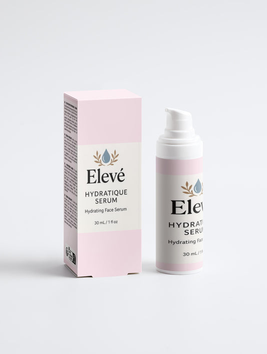 Hydratique Serum Flasche auf weißem Hintergrund, feuchtigkeitsspendend, für strahlende, ebenmäßige Haut. 